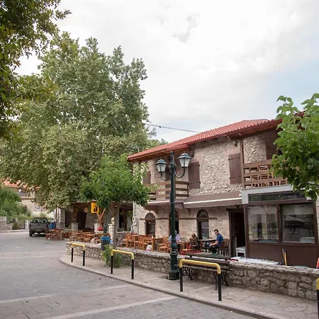 Kertezi Chalet Kalavryta